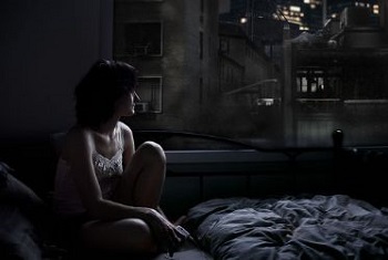 失眠时的呼吸慢下来，心跟着静了，睡意就近了